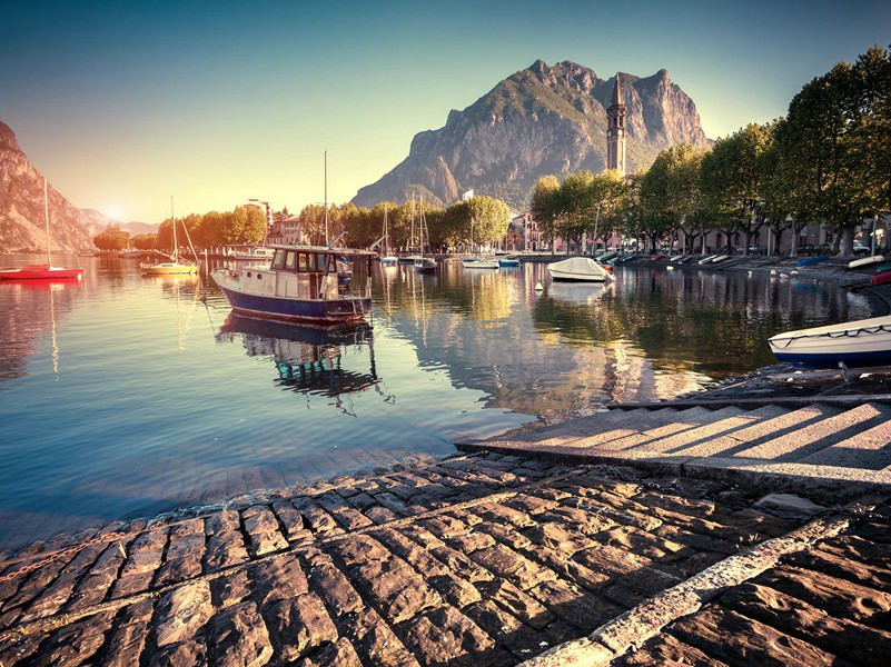 乾元中寓居同谷县作歌七首其三(有弟有弟在远方)